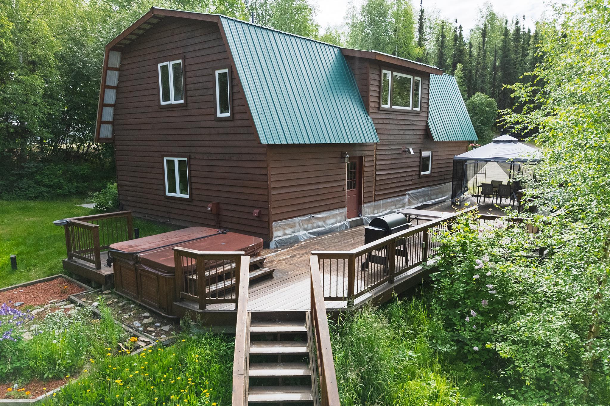 1054 GOLD MINE TRAIL