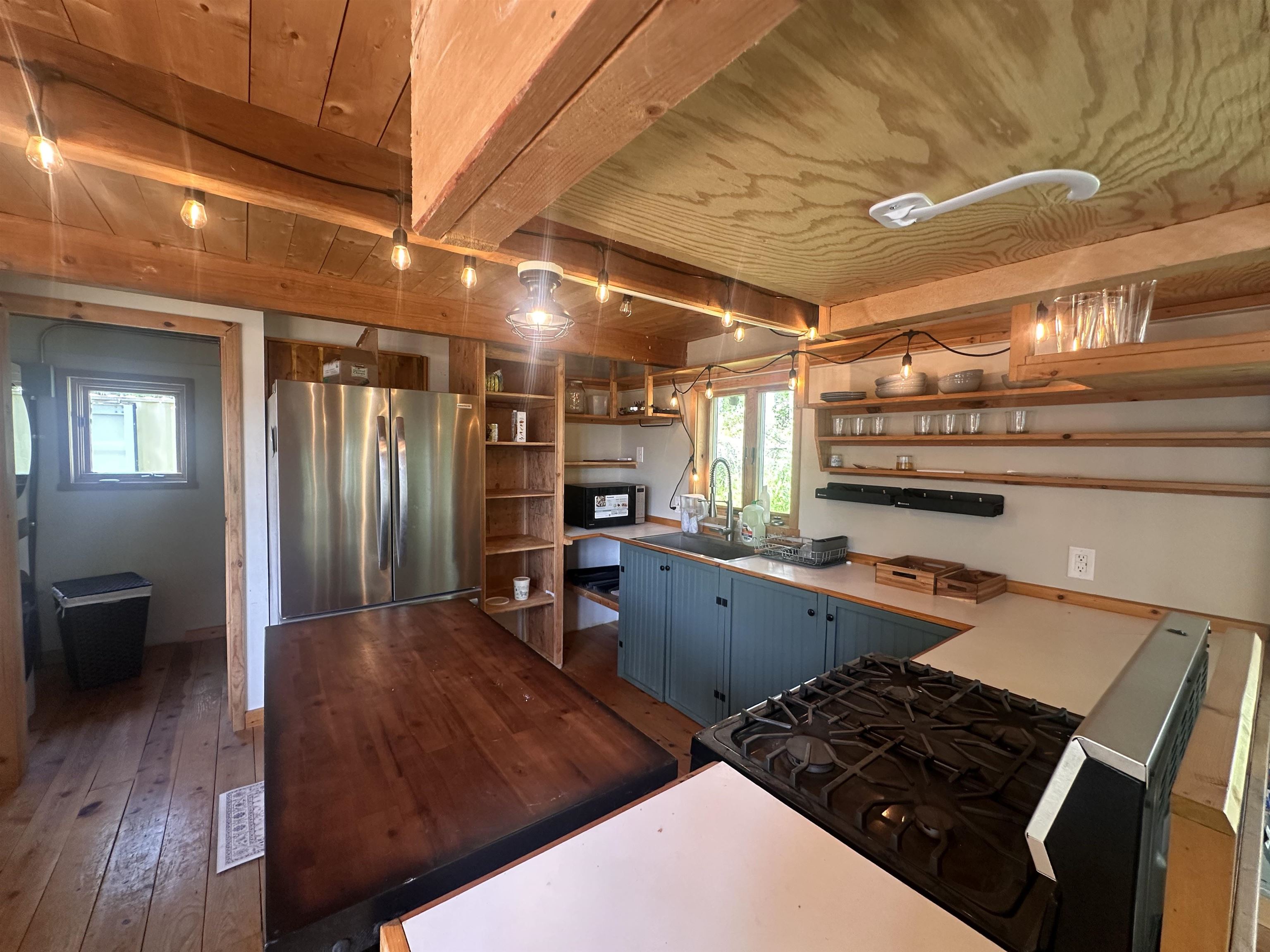 1479 TESLIN TRAIL