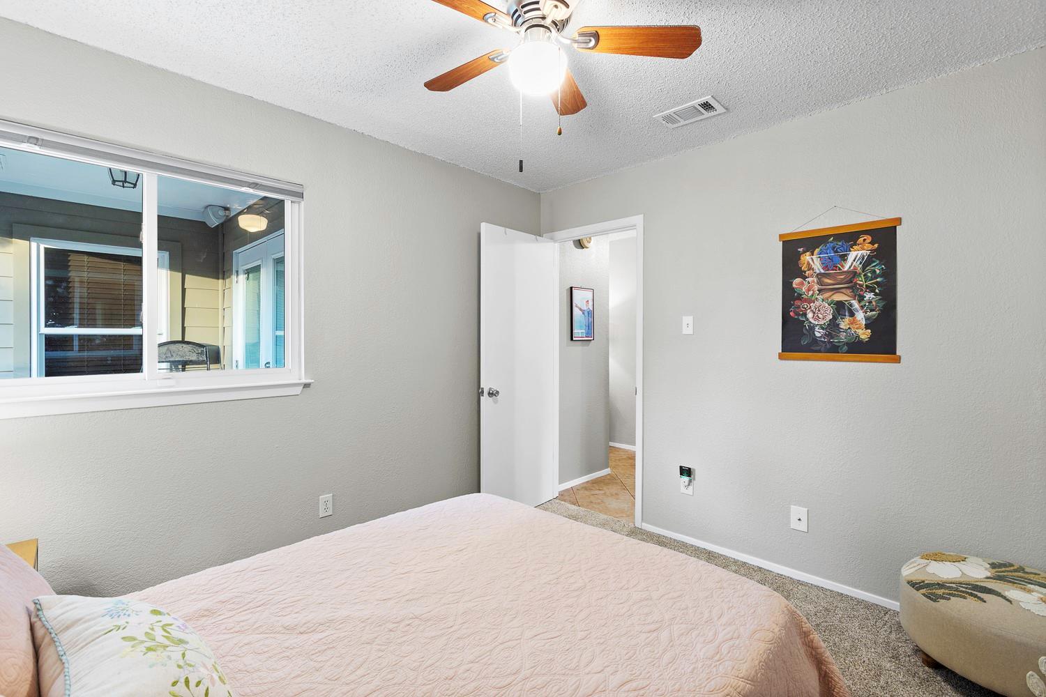 2715 Wilcrest DR