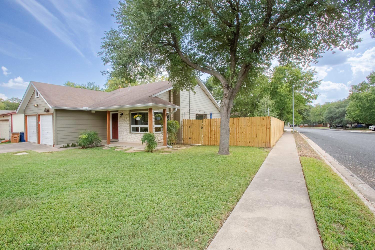 2715 Wilcrest DR