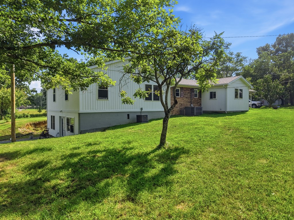 5759 Green Rd