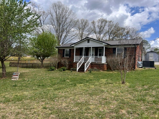 2125 Amber Meadows