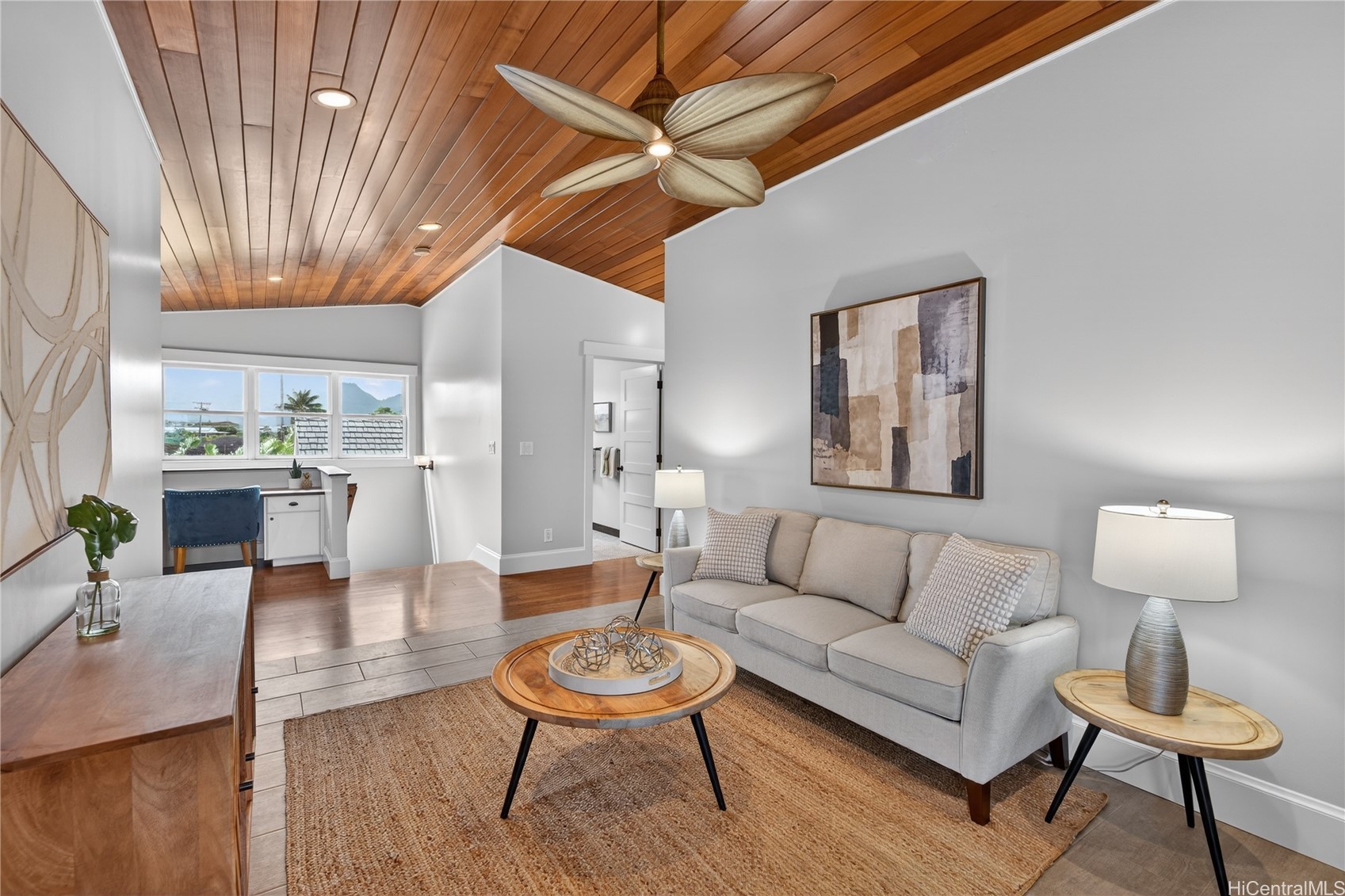 110 N Kalaheo Avenue A