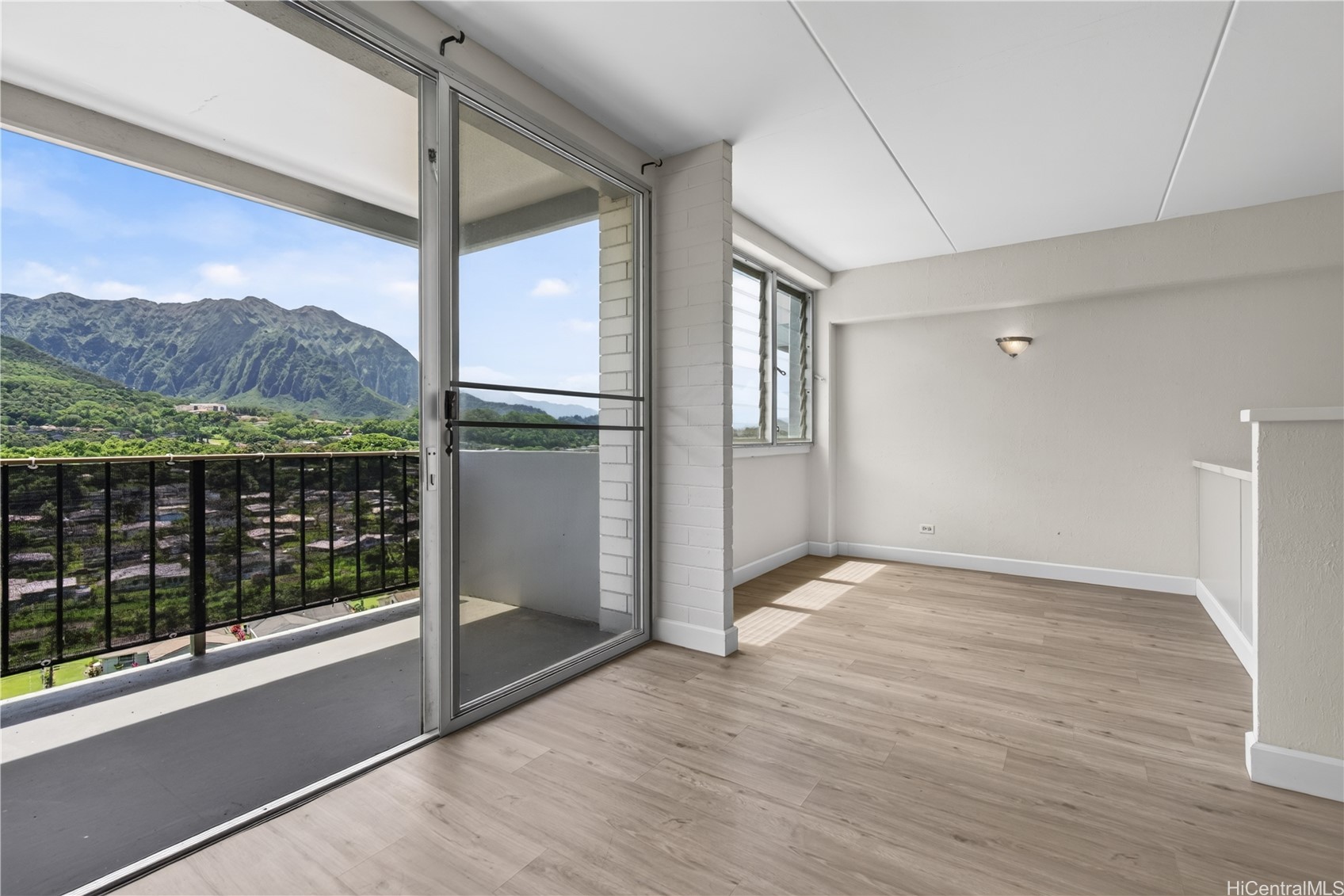 45-535 Luluku Road B82