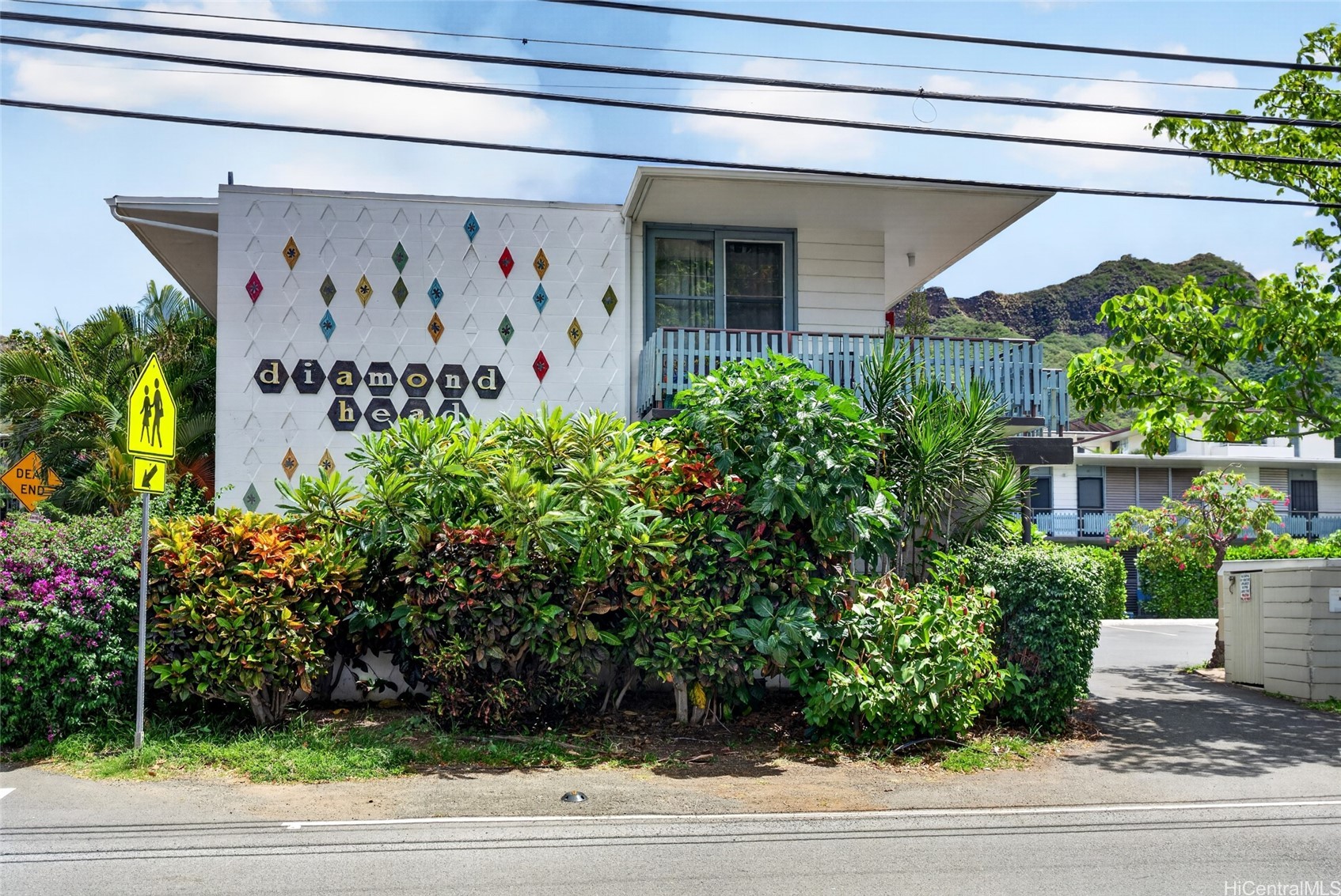 3824 Leahi Avenue 101
