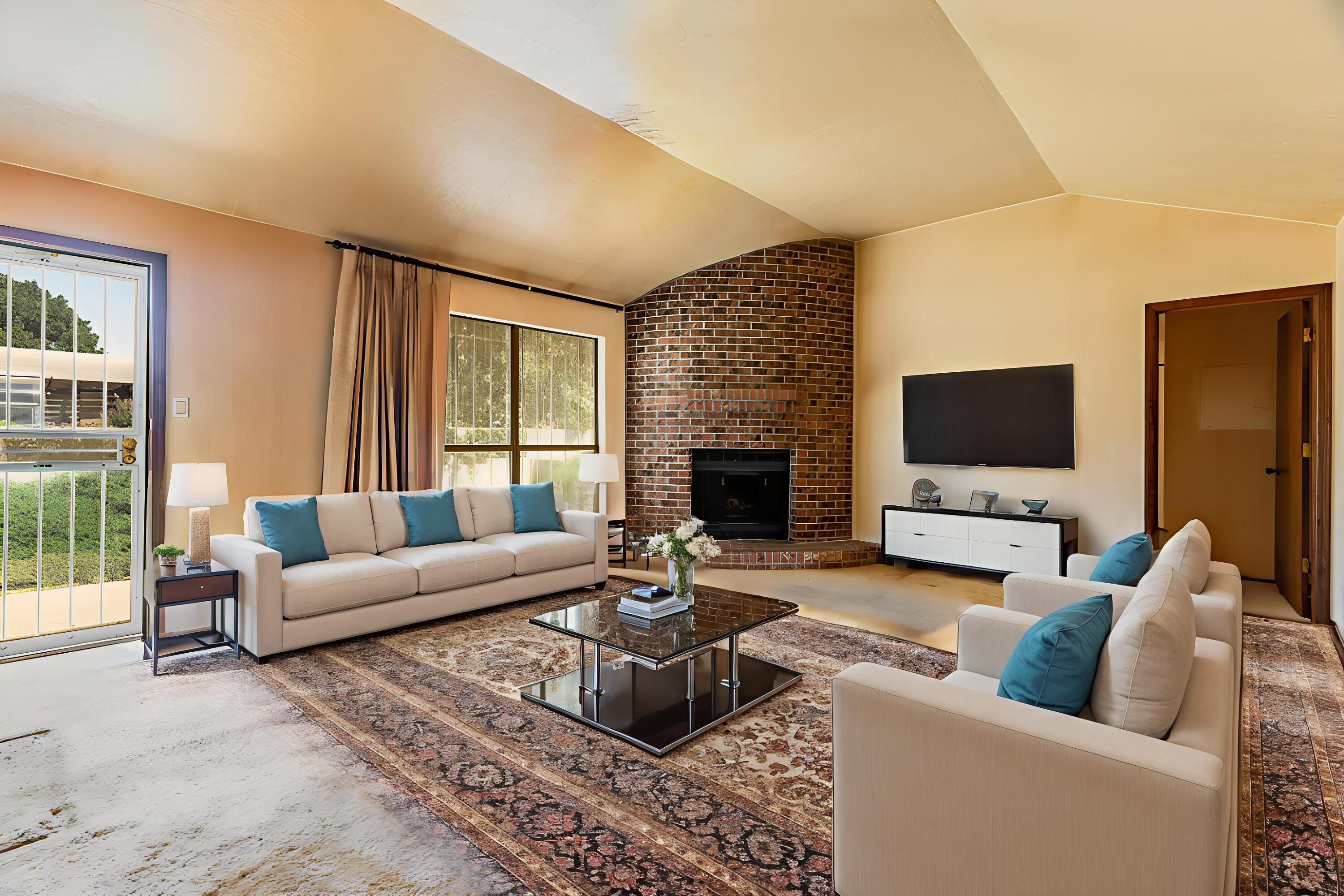 7401 Scotts Place NE