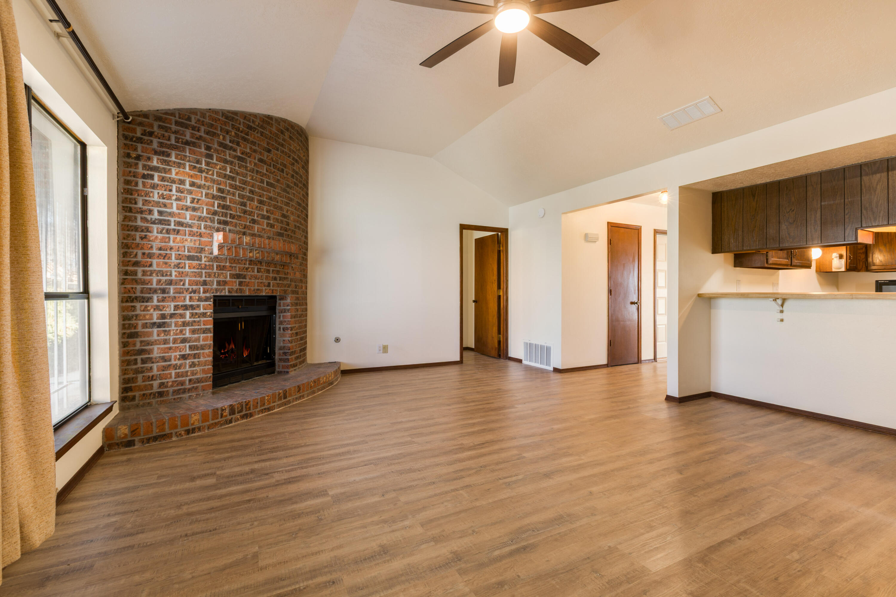 7401 Scotts Place NE