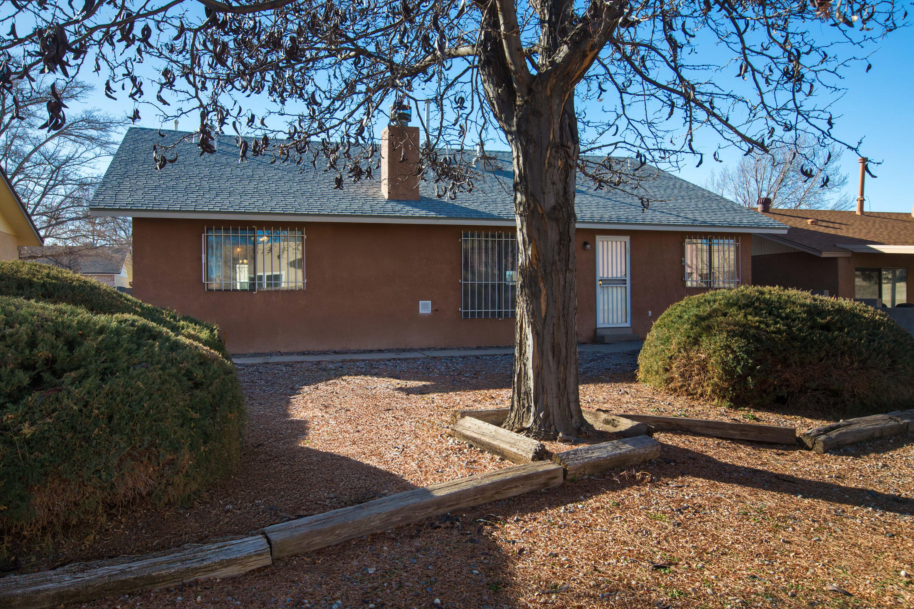 7401 Scotts Place NE