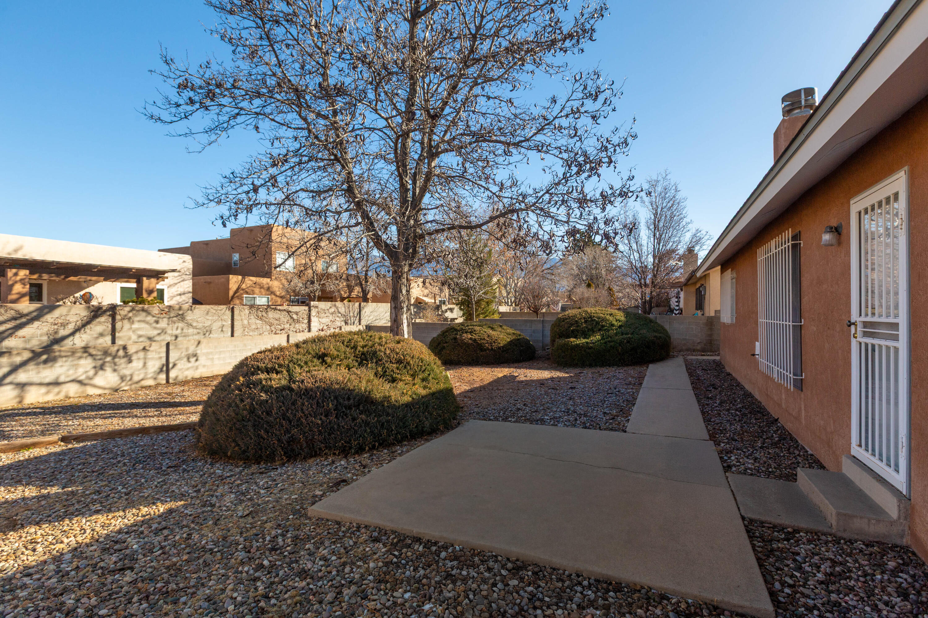 7401 Scotts Place NE