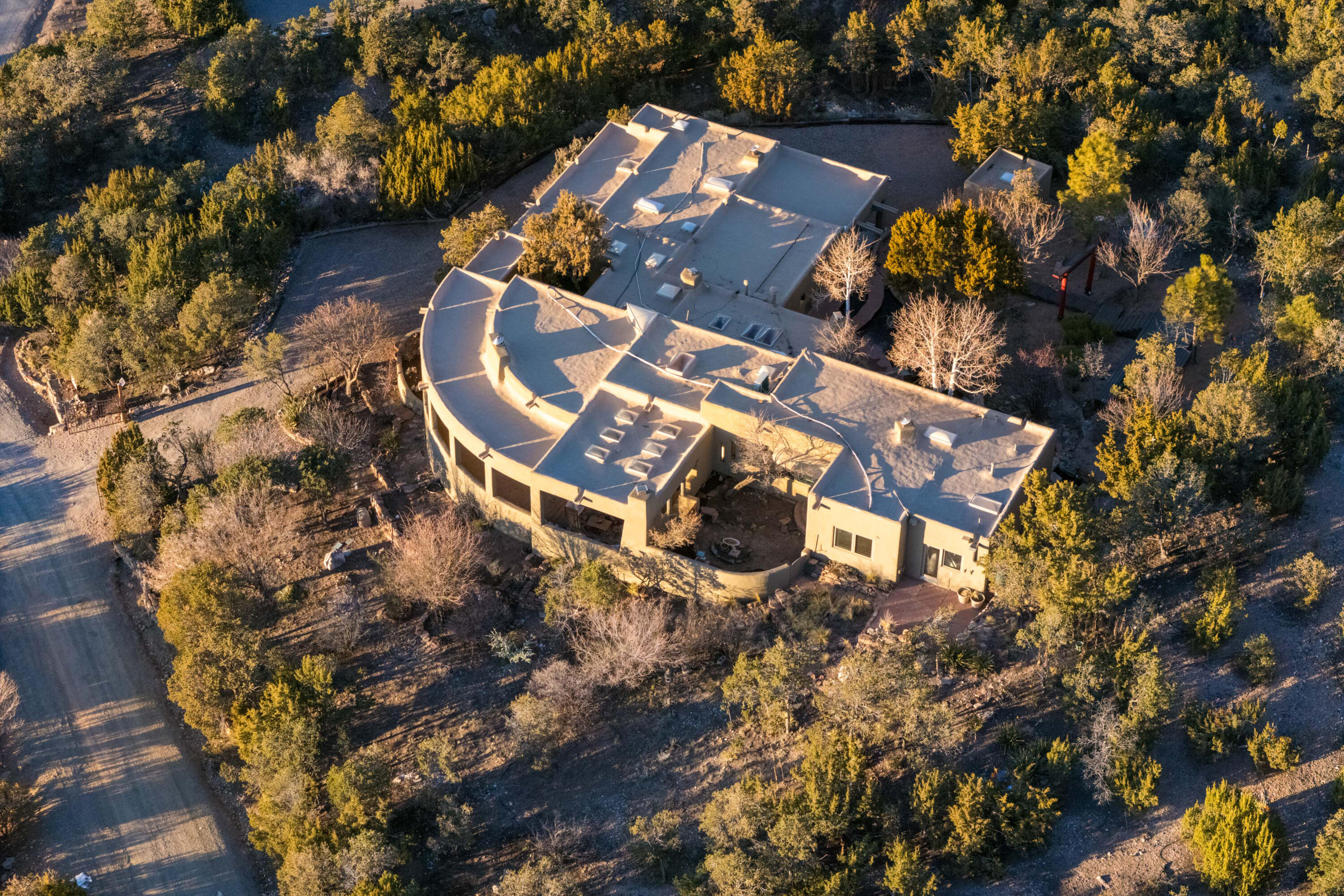 1301 Hummingbird Court