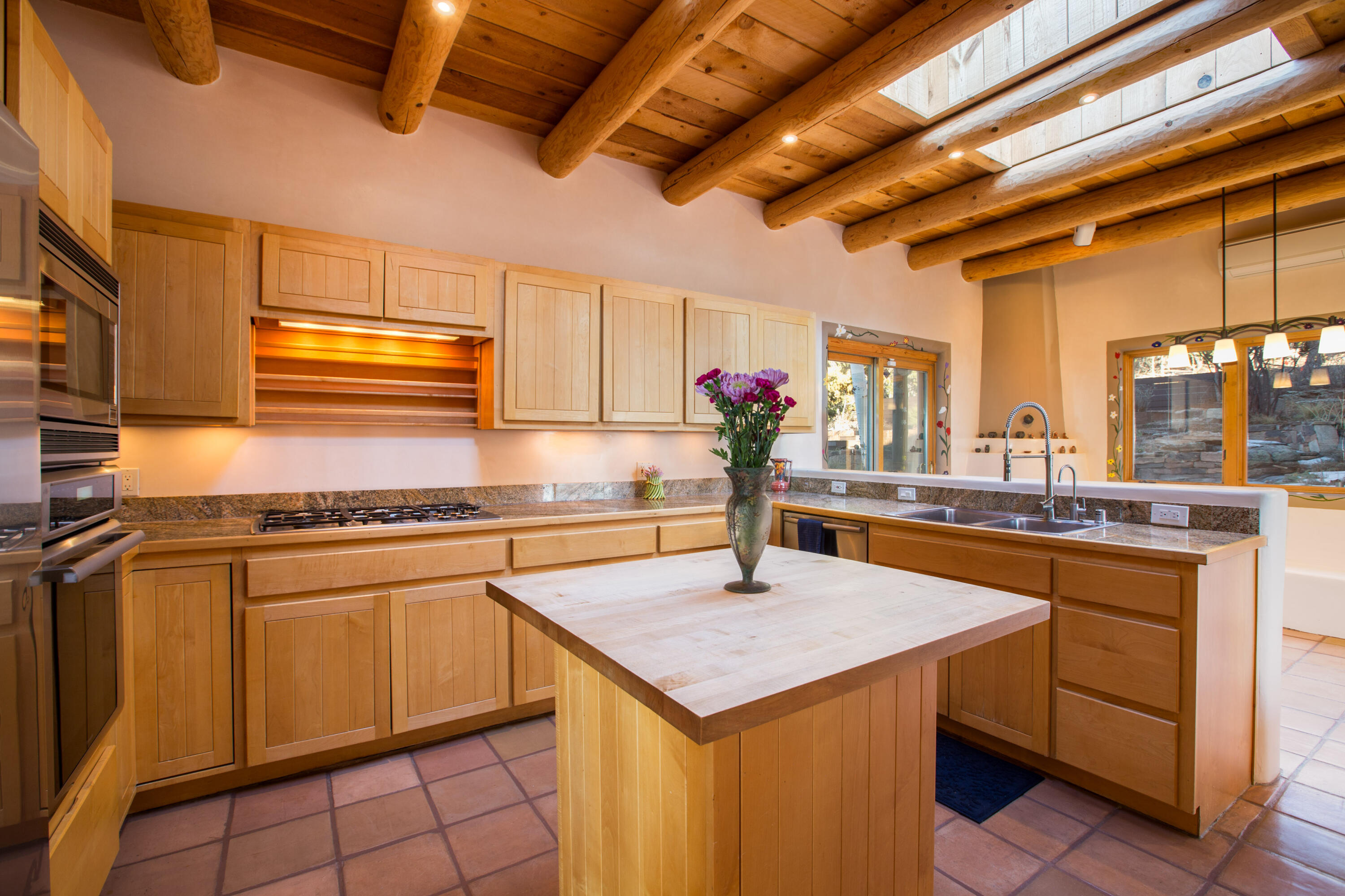 1301 Hummingbird Court