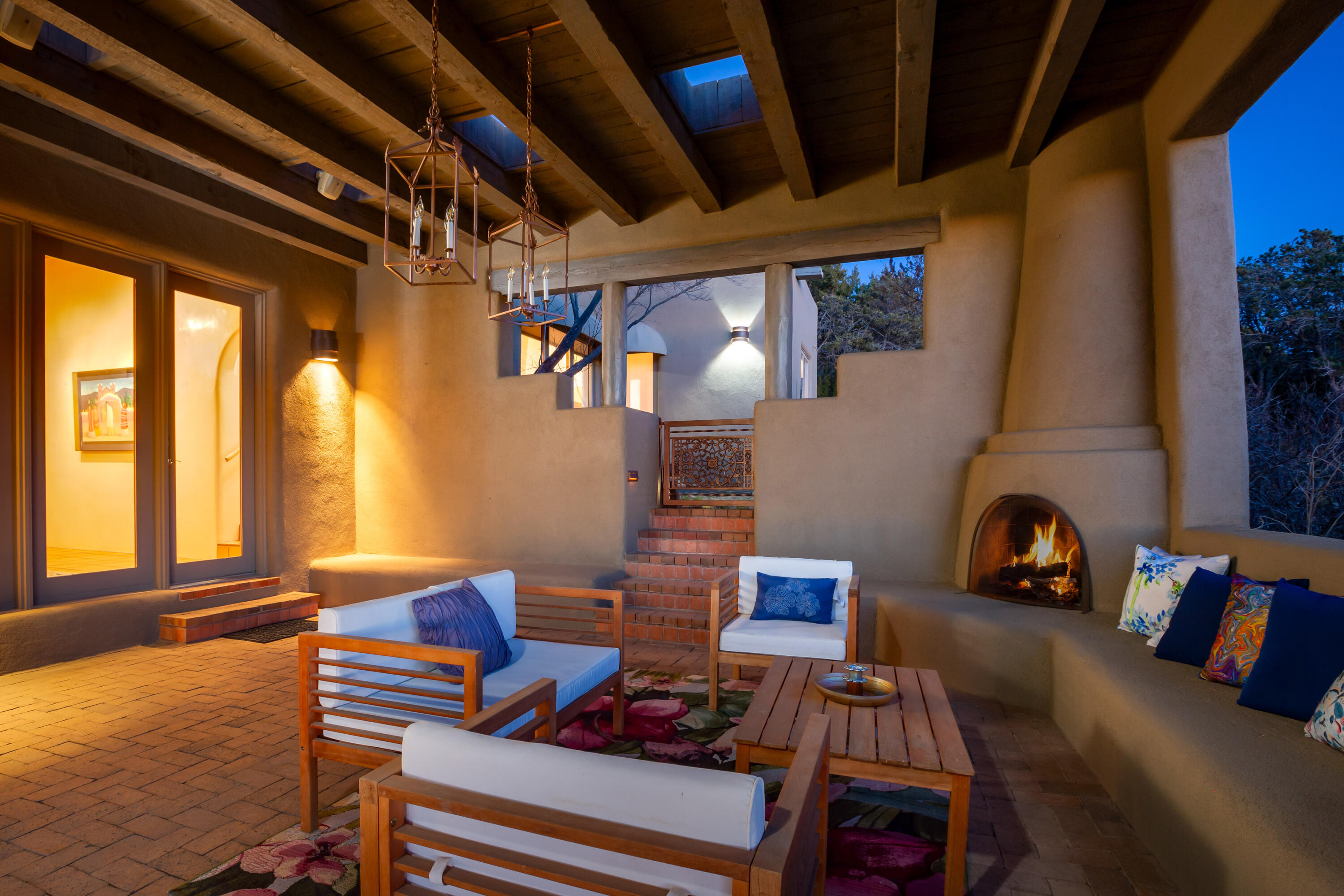 1301 Hummingbird Court