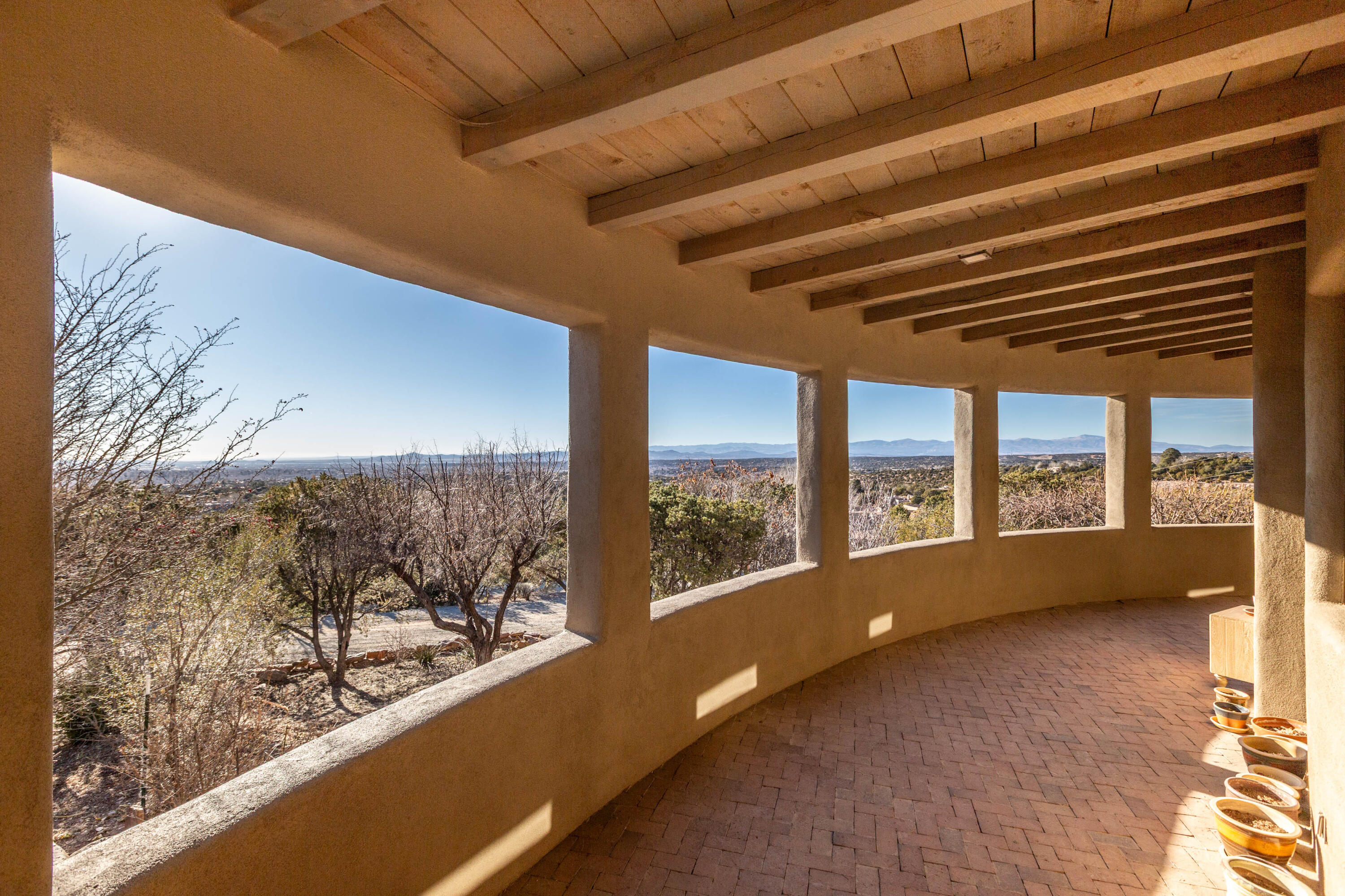 1301 Hummingbird Court