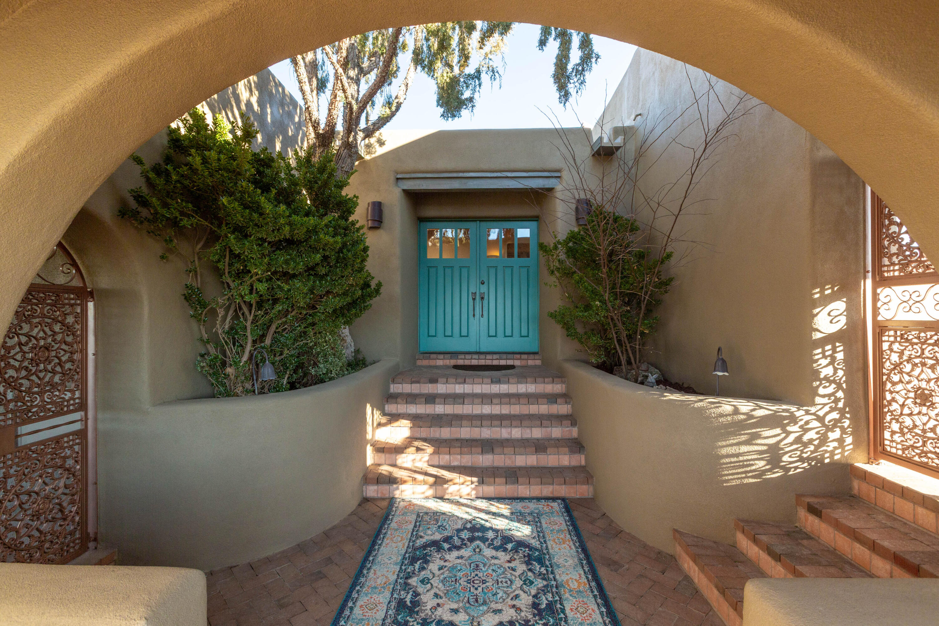 1301 Hummingbird Court