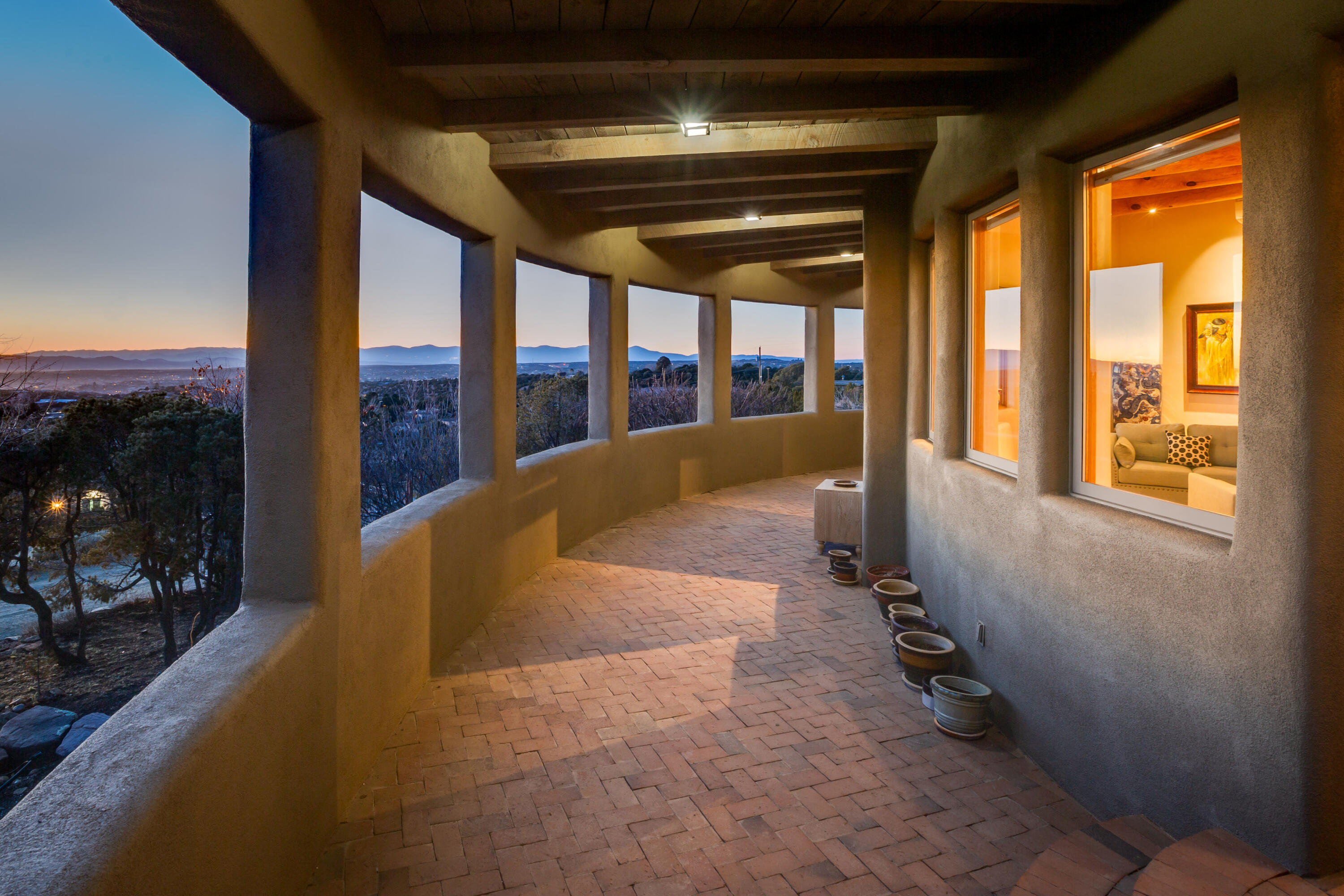 1301 Hummingbird Court