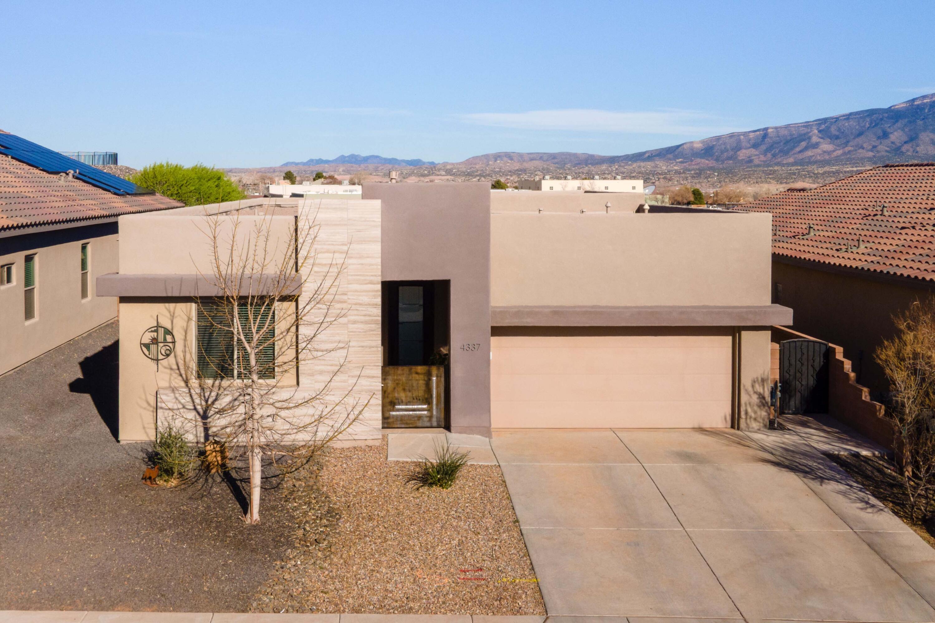 4337 Mountain Trail Loop NE