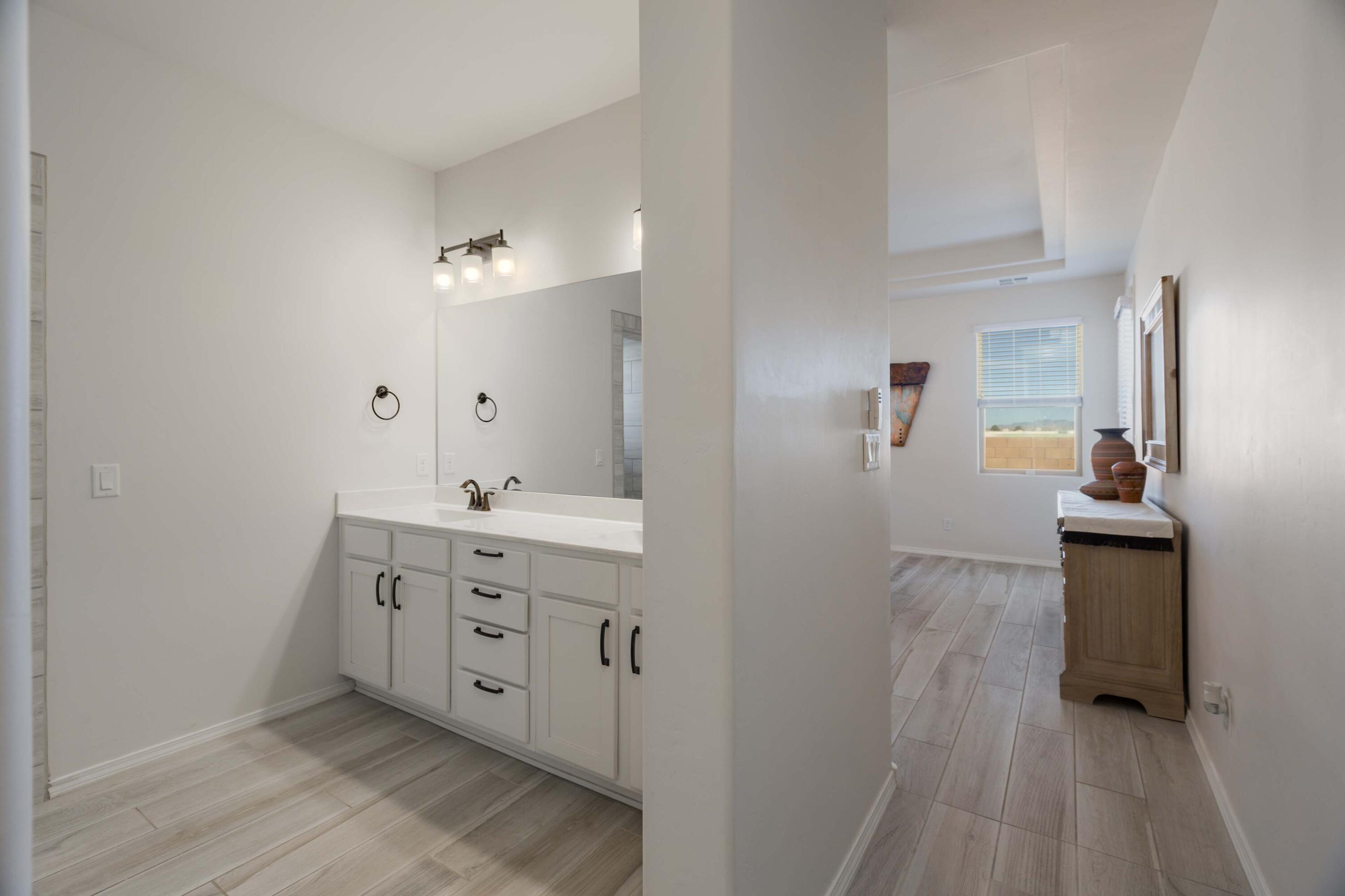 4337 Mountain Trail Loop NE