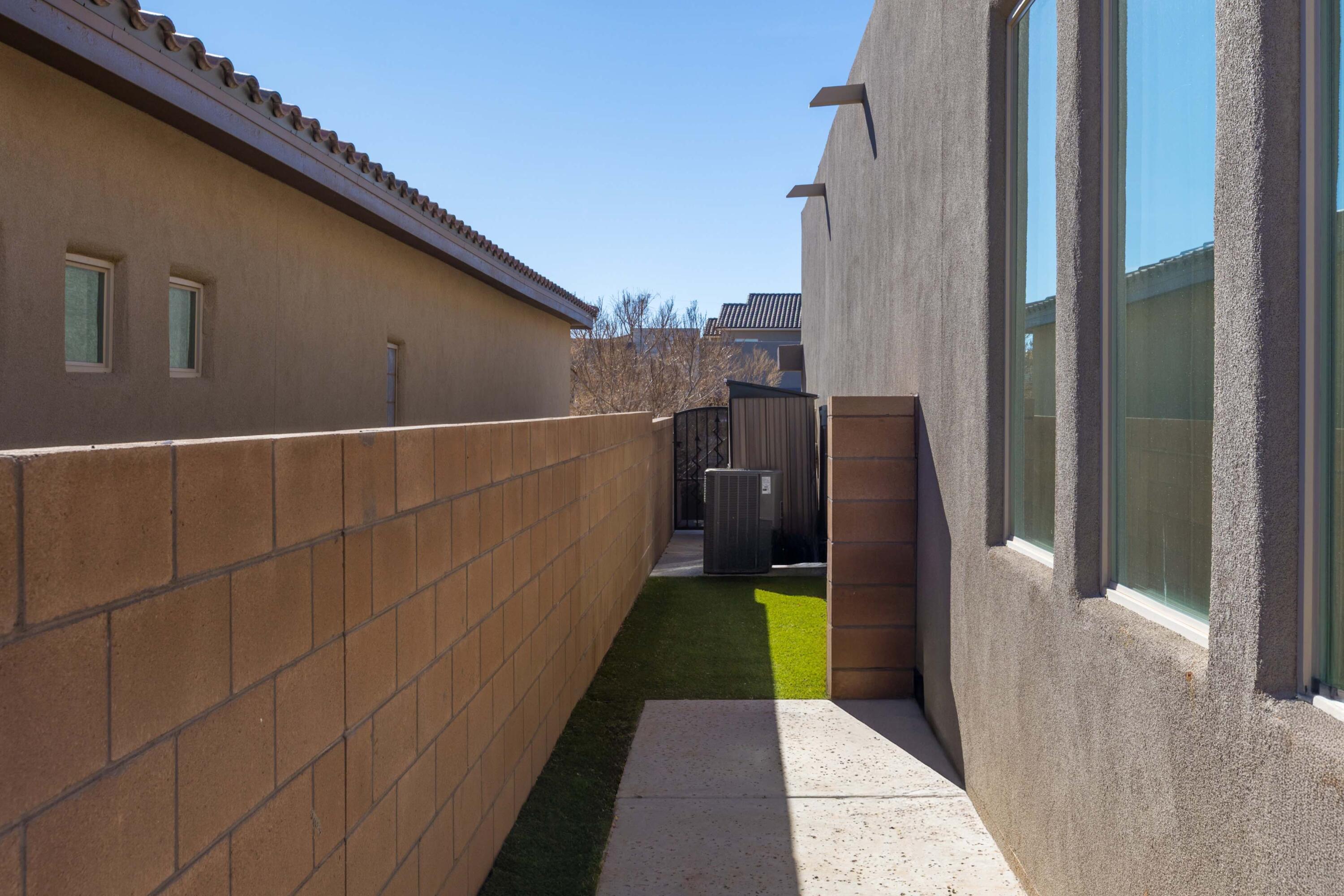 4337 Mountain Trail Loop NE