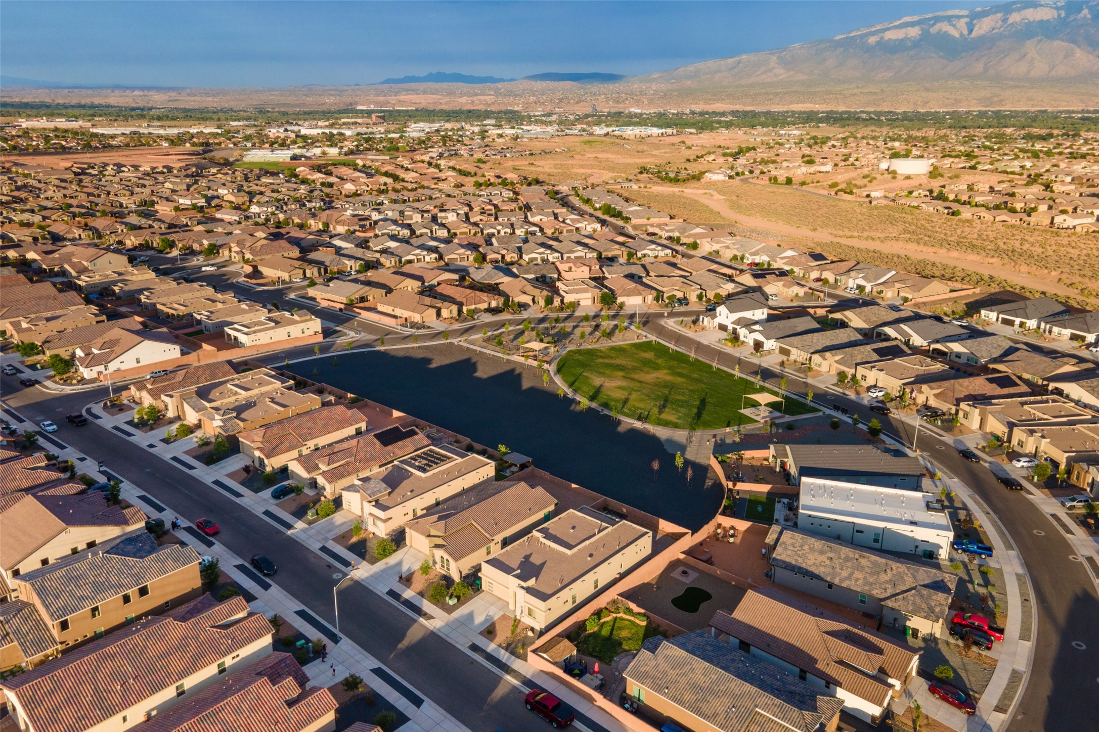 6858 Cleary Loop NE