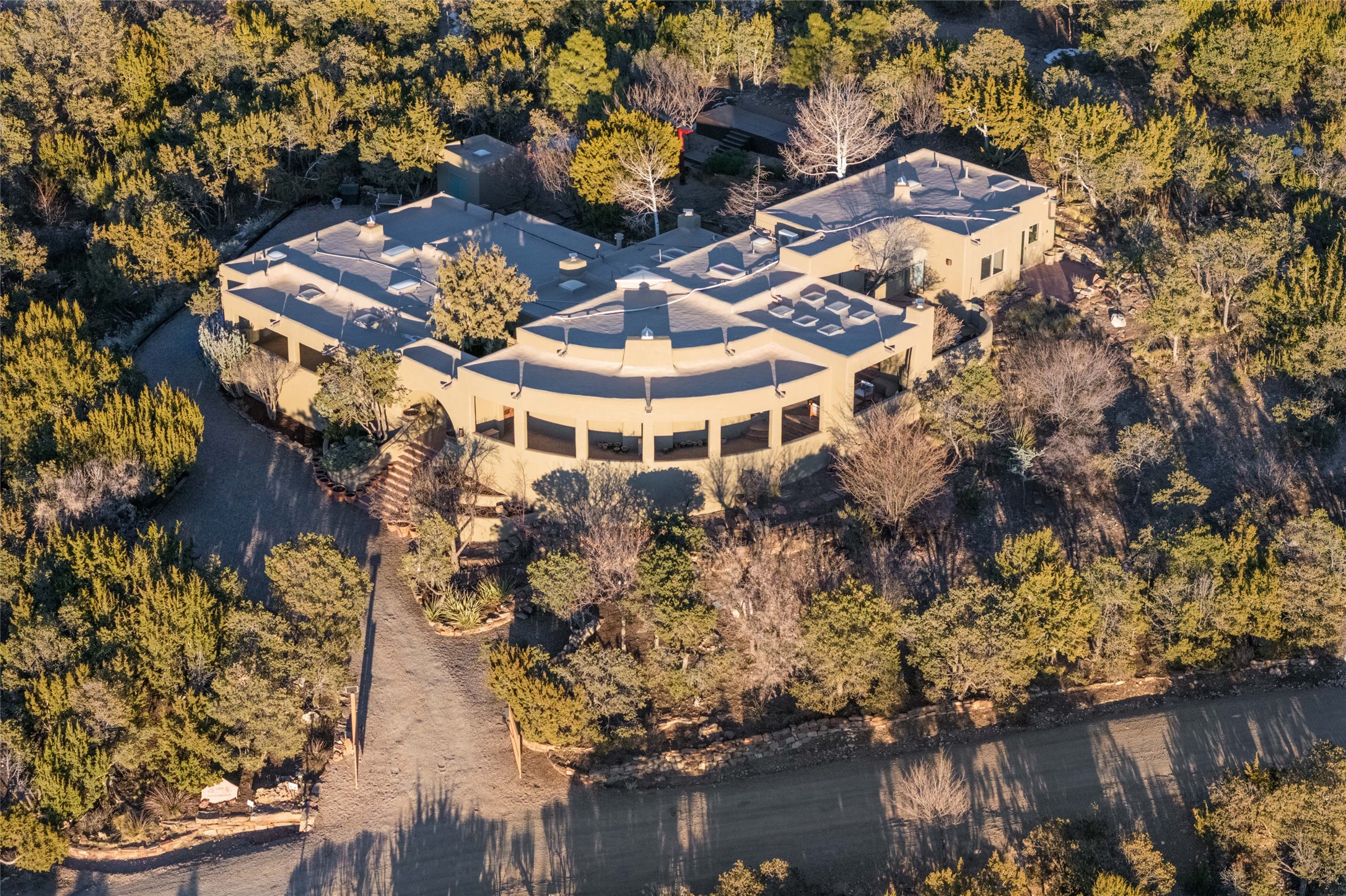 1301 Hummingbird Court