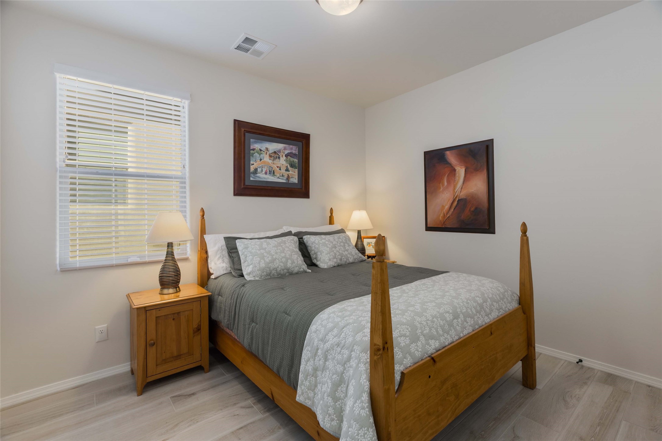 4337 Mountain Trail Loop NE