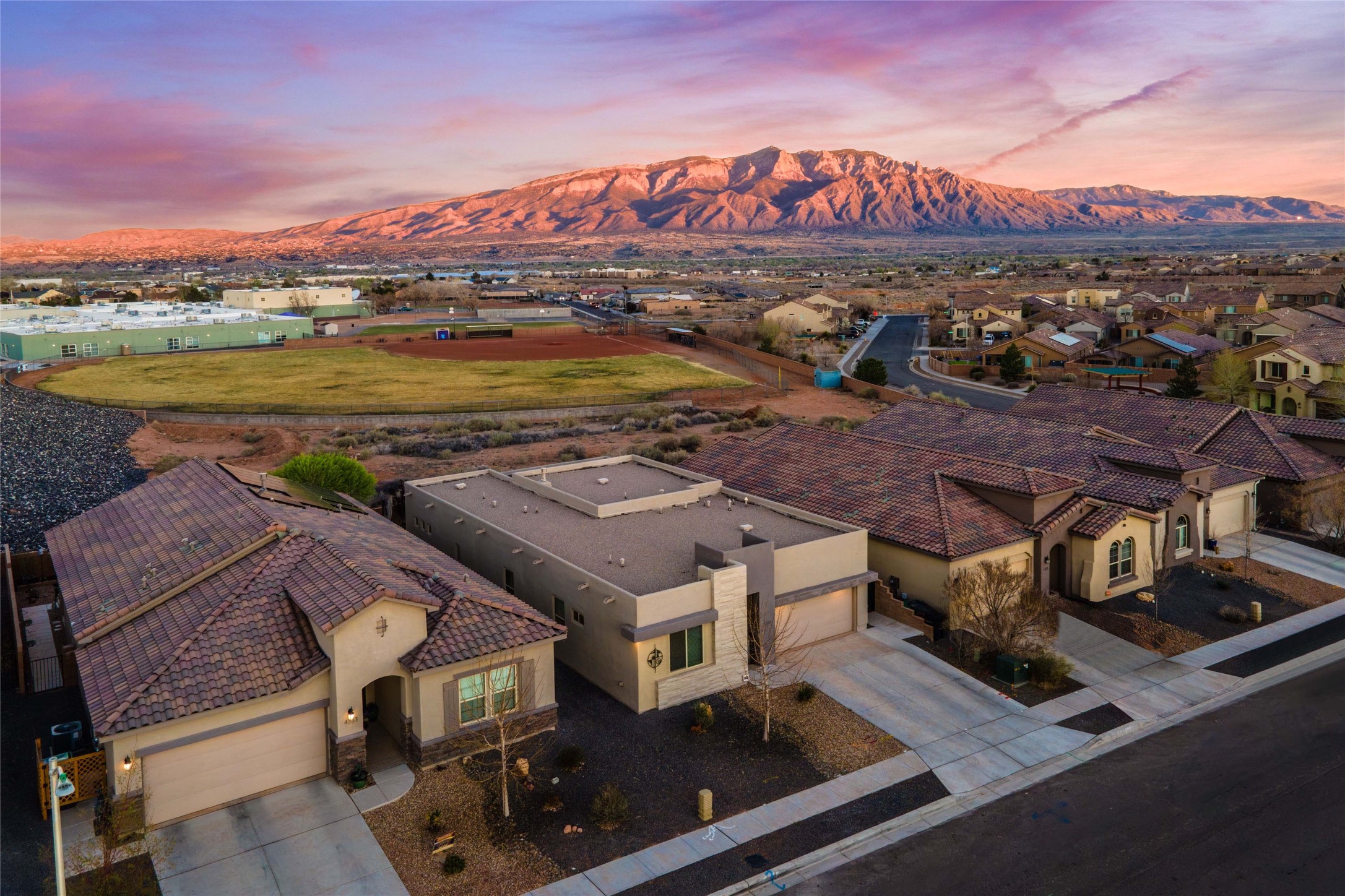 4337 Mountain Trail Loop NE