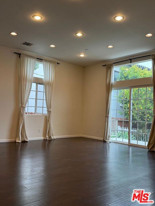4501 Tobias Avenue back house