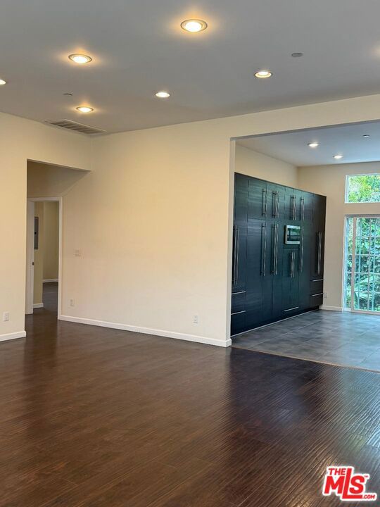 4501 Tobias Avenue back house