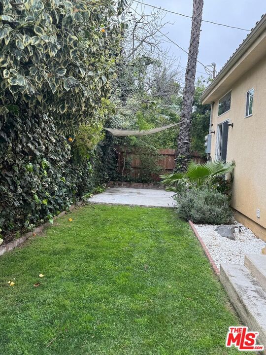 4501 Tobias Avenue back house