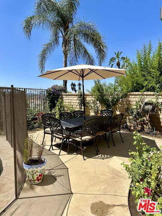 6076 Alexandra Court