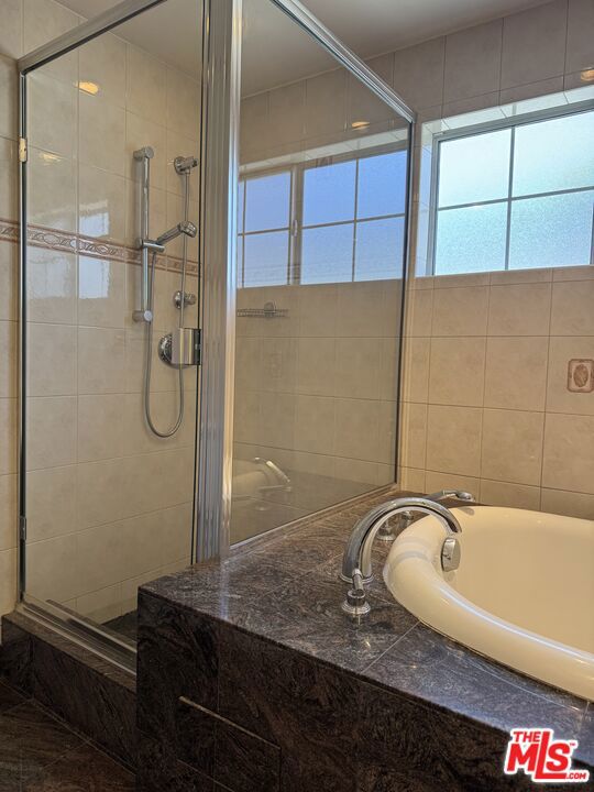 5412 Hazeltine Avenue