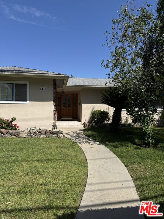 5412 Hazeltine Avenue