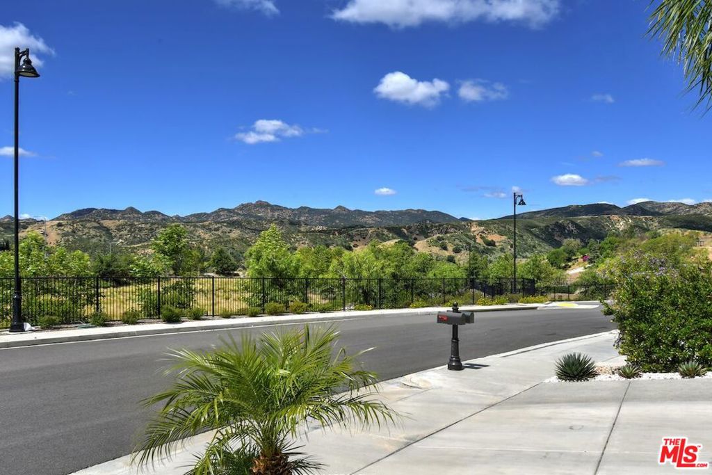 20779 W Liana Court