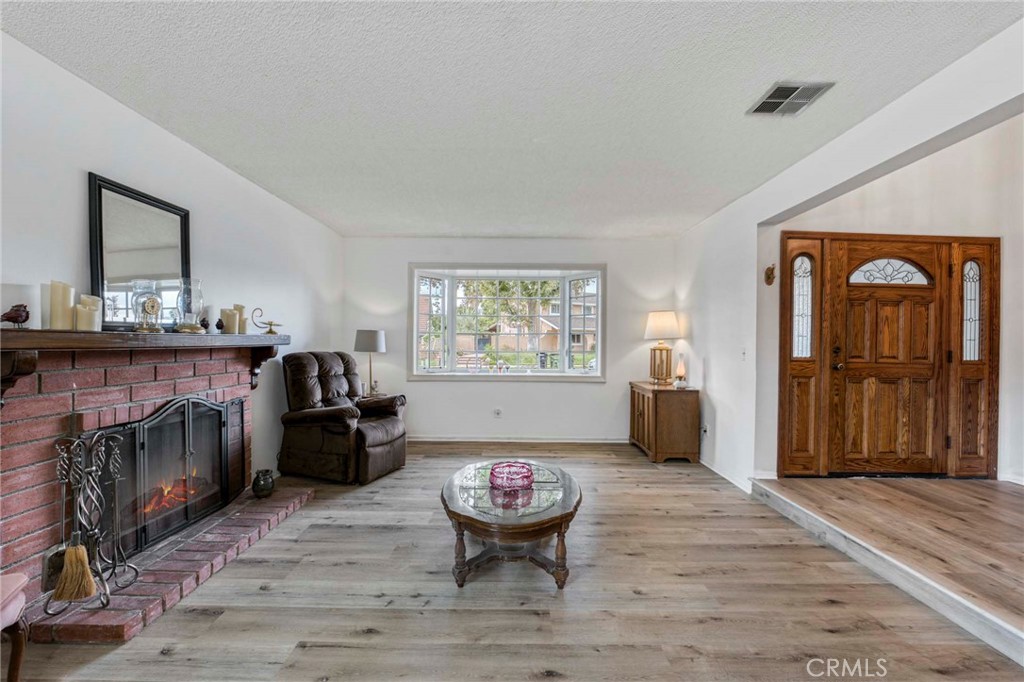 7746 Jason Ave