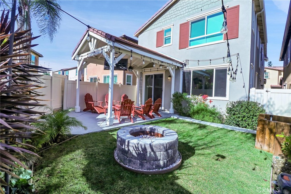 23212 W Canterbury Way