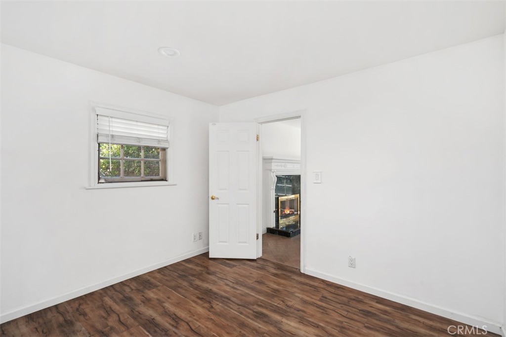 12112 Woodley Avenue