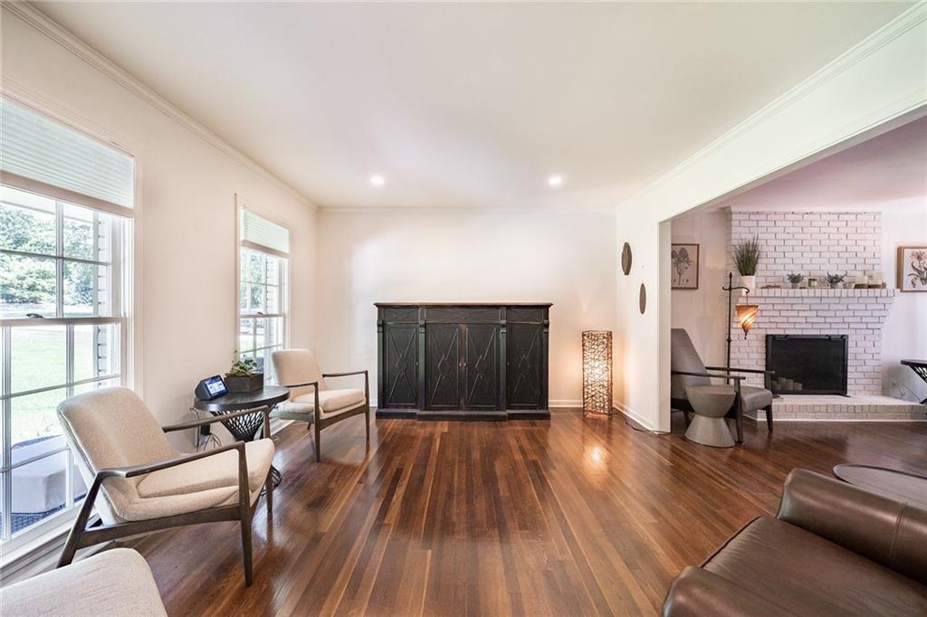 1145 Falstaff Drive