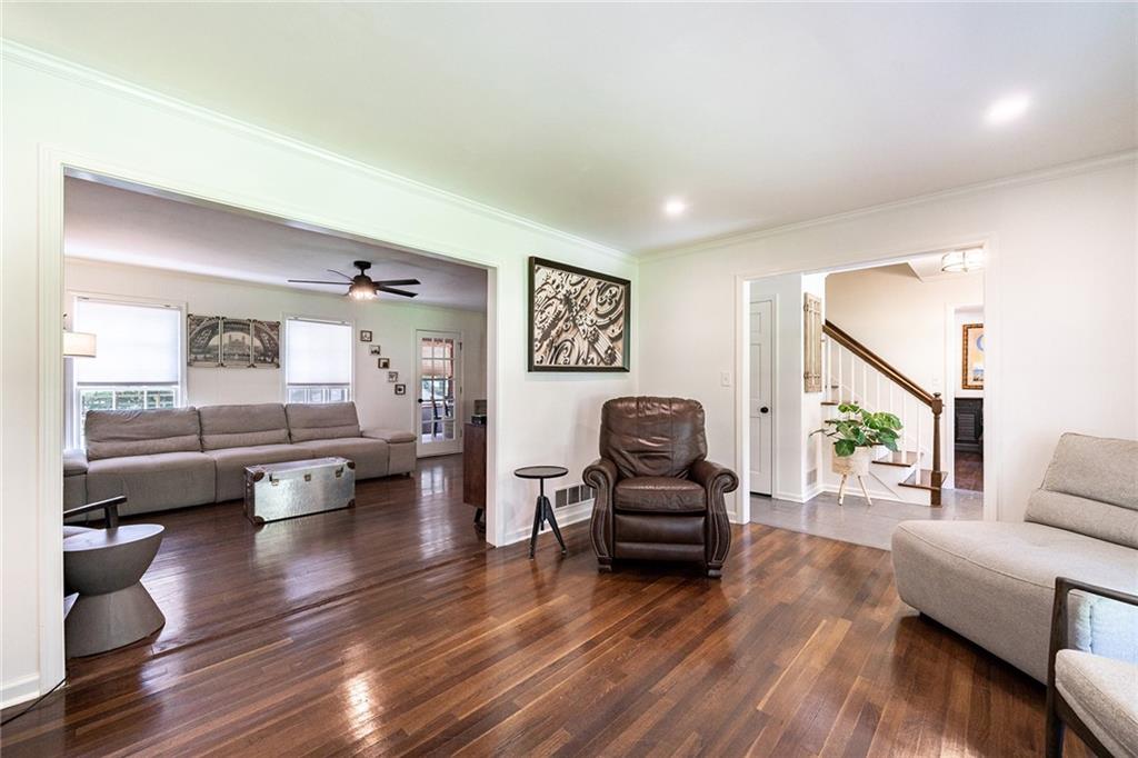 1145 Falstaff Drive