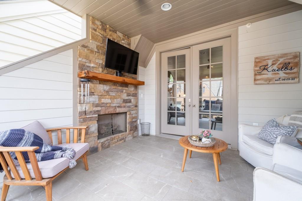 119 Lily Garden Place