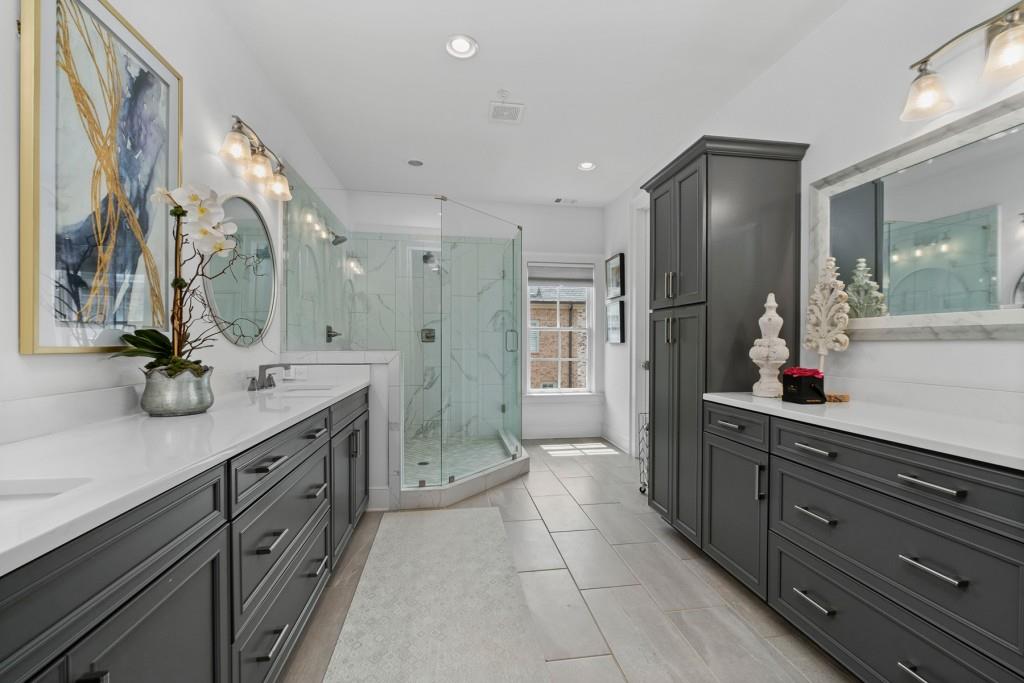 119 Lily Garden Place