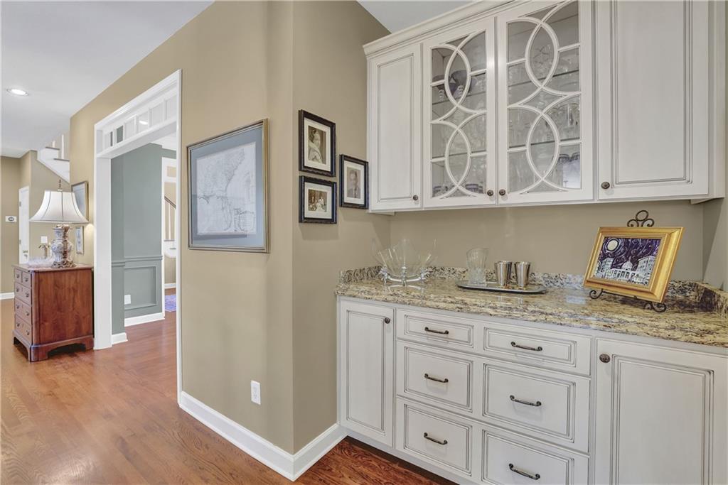 345 Devereux Downs