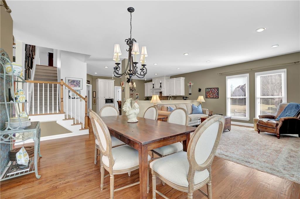 345 Devereux Downs