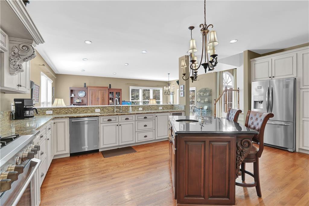 345 Devereux Downs