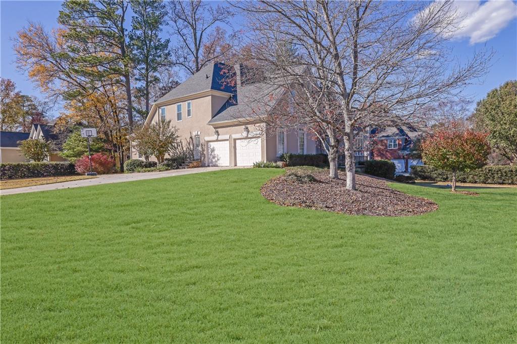 345 Devereux Downs