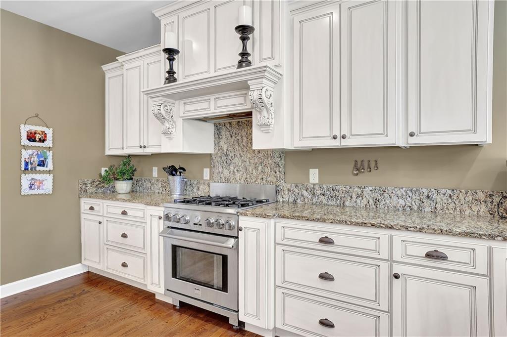 345 Devereux Downs