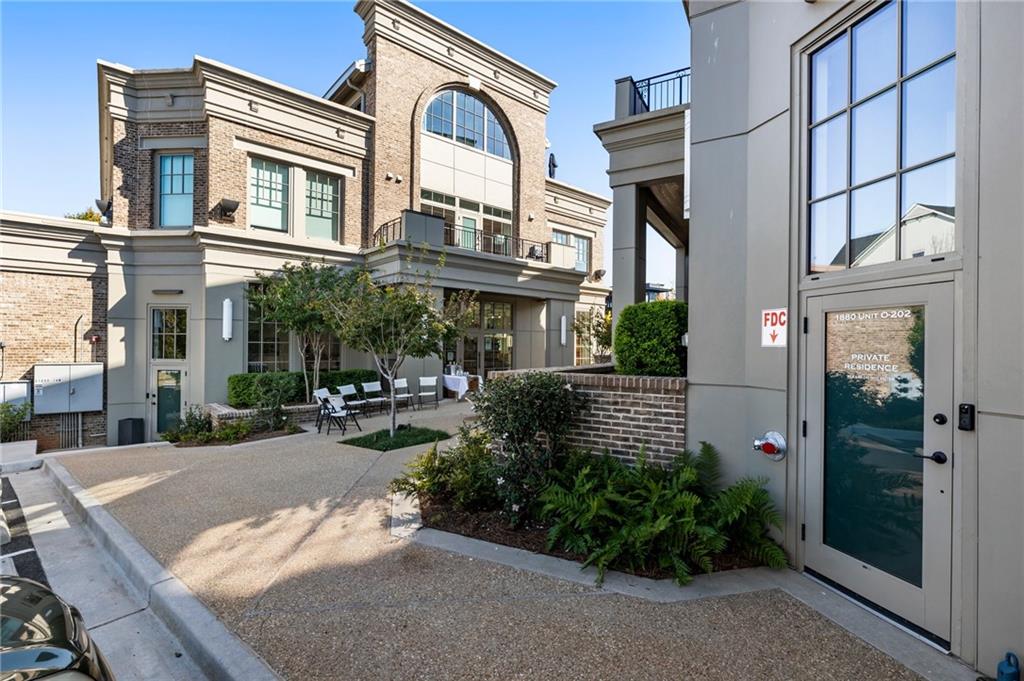 1880 Heritage Walk Unit O-201
