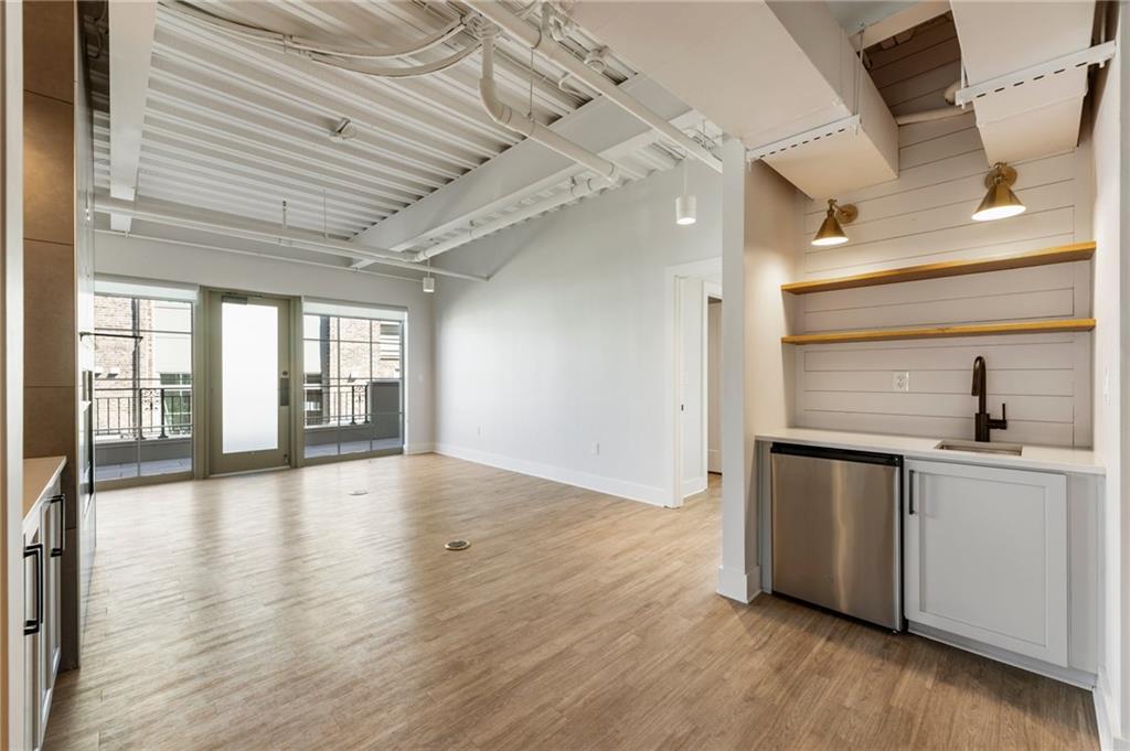 1880 Heritage Walk Unit O-201