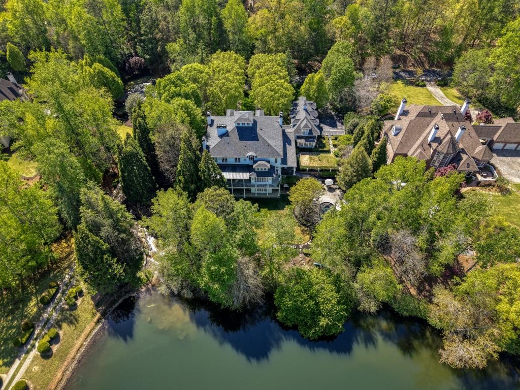 1095 Stonegate Court