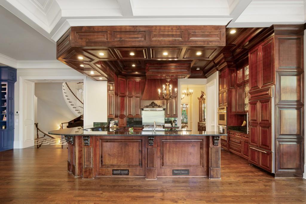 1095 Stonegate Court