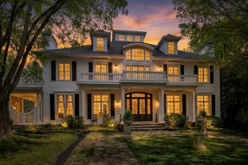 1095 Stonegate Court